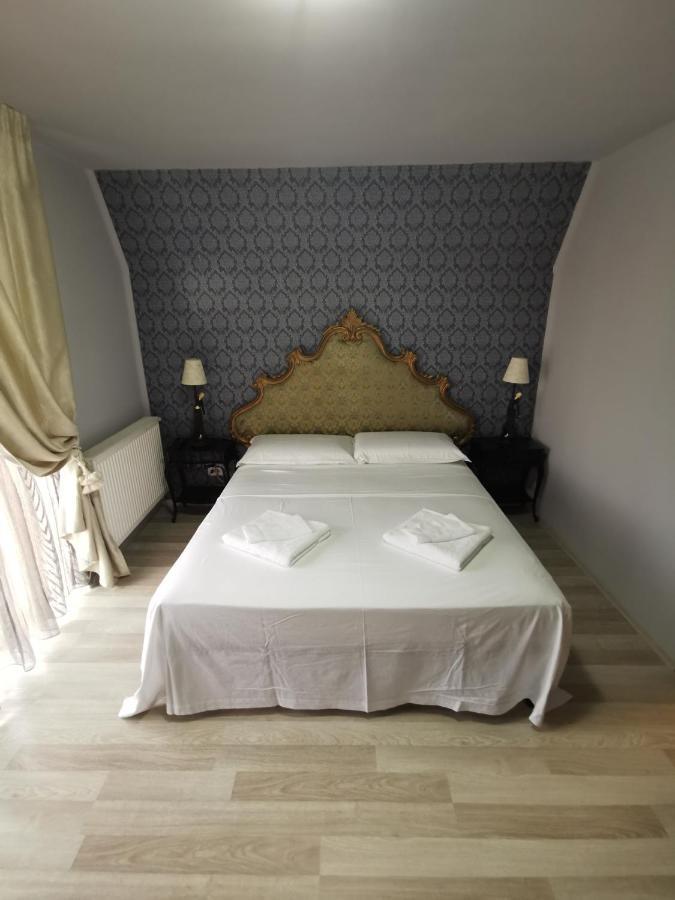 Vila Deal Săcele Eksteriør bilde