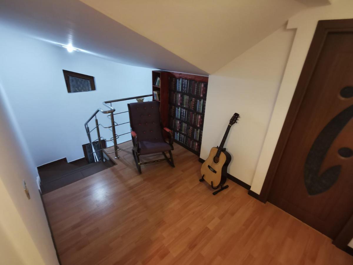 Vila Deal Săcele Eksteriør bilde